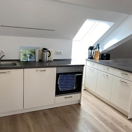 Helle 2 Zi. Wohnung Naehe Flughafen Muenchen Haimhausen  Luaran gambar