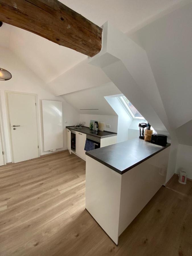 Helle 2 Zi. Wohnung Naehe Flughafen Muenchen Haimhausen  Luaran gambar