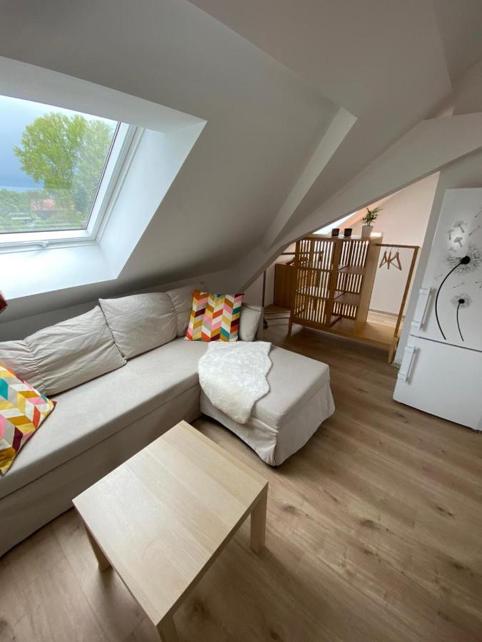 Helle 2 Zi. Wohnung Naehe Flughafen Muenchen Haimhausen  Luaran gambar